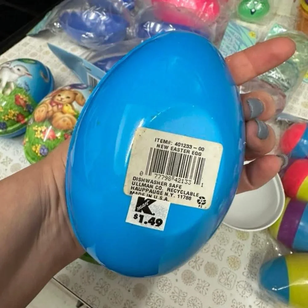 Colorful Easter Egg Set - Picture 9 of 10